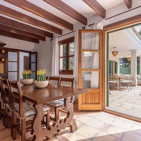 Villa Martina *